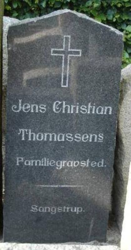 Jens Christian Thomassen's familiegravsted.jpg